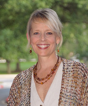 Anne Denbow