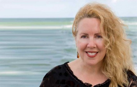 poet-denise-dumahel-of-mfa-faculty-to-give-reading-book-signing