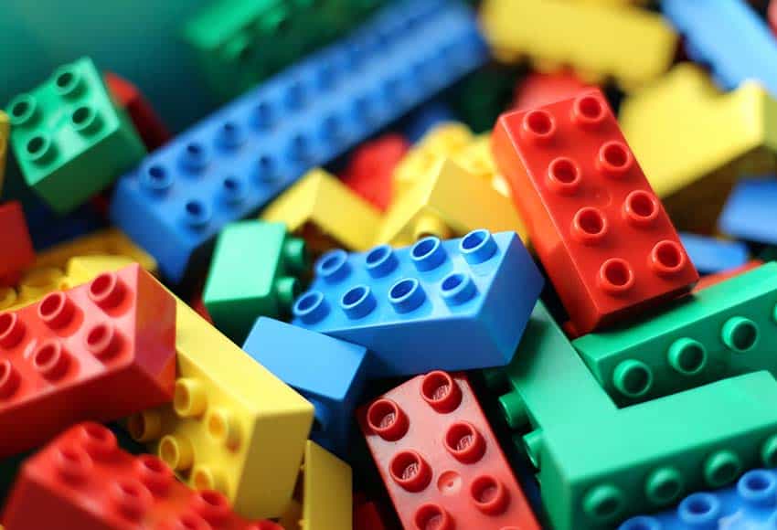 Professor Elliott Lego Love: Art Integration with Legos