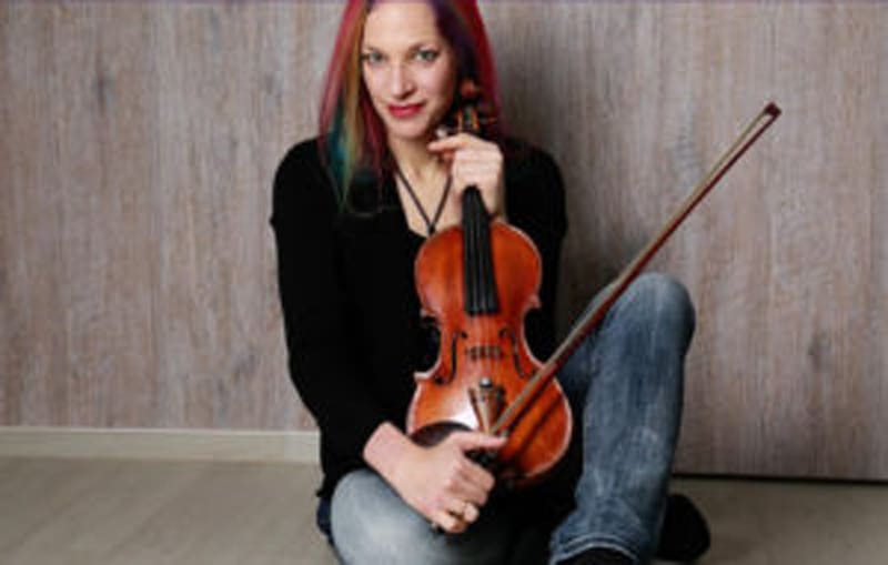 Courtenay LeBauer, guest artist