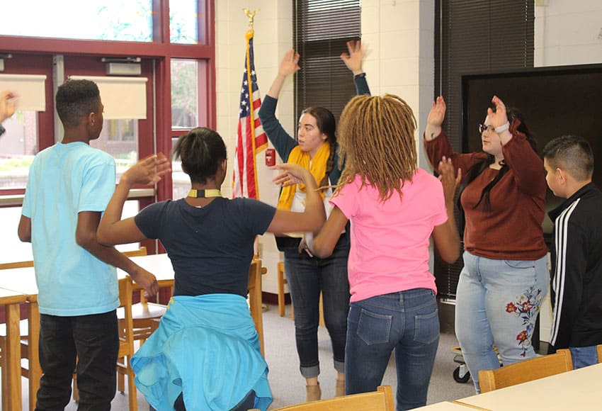 theatre-students-carver-middle-service-learning