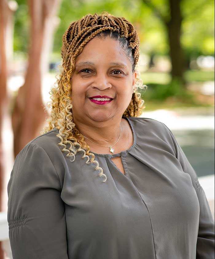 Gail Reeves