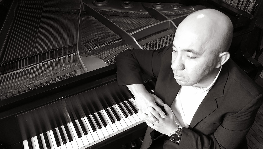 Wael Farouk piano Converse